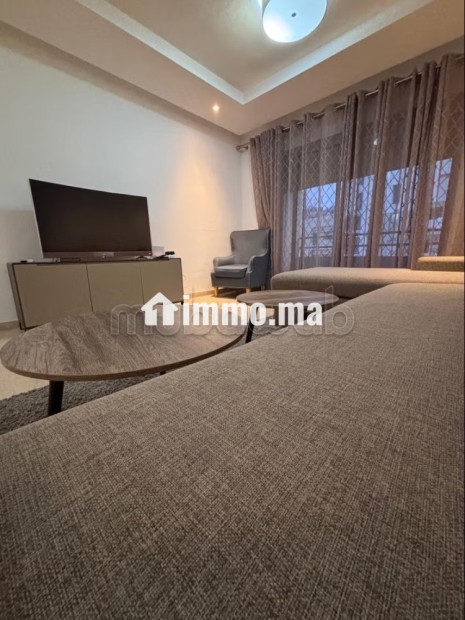 Location saisonnière à Roches Noires. Surface totale 84 m². Service de concierge et climatisation - Vente Immobilier - Casablanca - photo 7