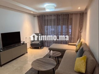Location saisonnière à Roches Noires. Surface totale 84 m². Service de concierge et climatisation - Appartement à vendre - Casablanca