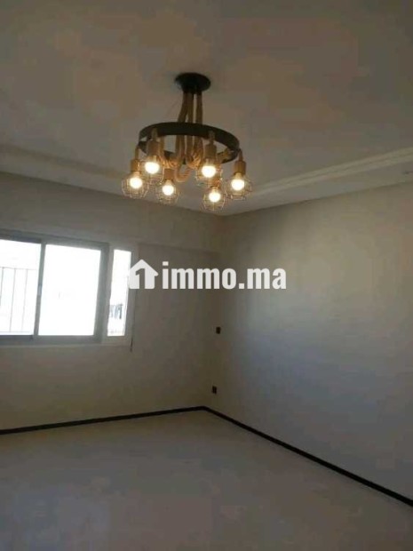 2 chambres salon bd standhal résidence najd - Location Immobilier - Casablanca - photo 8