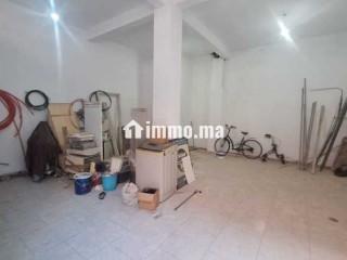 Magasin avec un bail commercail bernoussi - Local commercial à louer - Casablanca