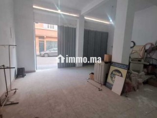 Magasin avec un bail commercail bernoussi - Local commercial à louer - Casablanca