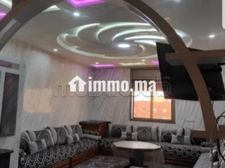 Location d'un appartement à Béni Mellal. Superficie 99 m². Porte blindée et résidence sécurisée - Appartement à vendre - Beni Mellal