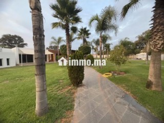 Une magnifique villa à vendre à Basatine El Menzah - Villa à vendre