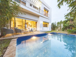 Luxueuse Villa avec piscine à la vente - Villa à vendre - Casablanca