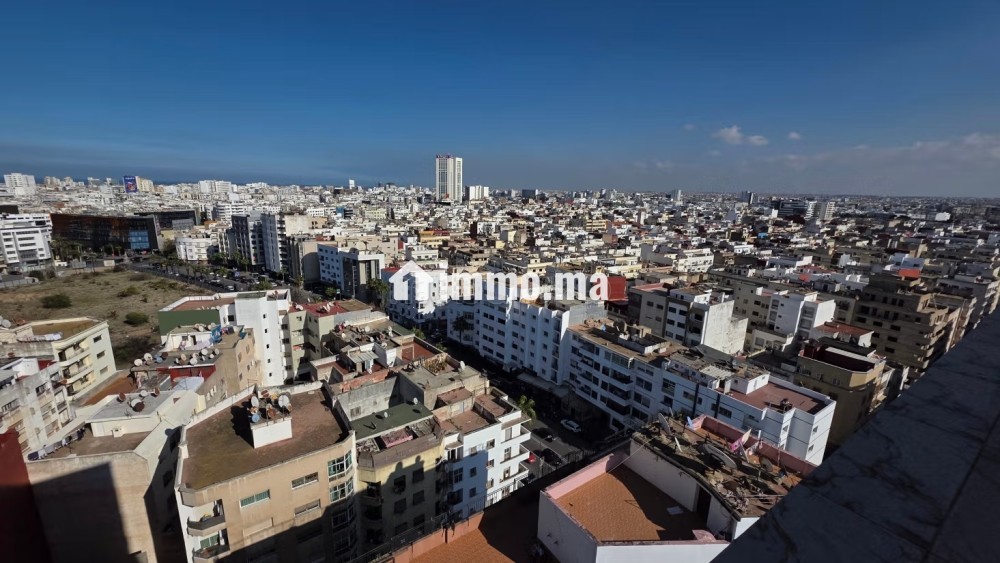 Top appartement en étage élevé sans vis à vis - Vente Immobilier - Casablanca - photo 3