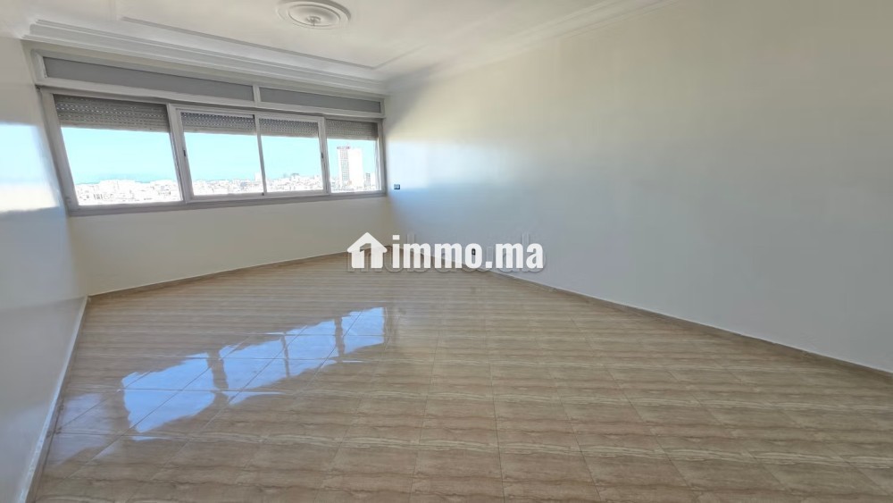 Top appartement en étage élevé sans vis à vis - Vente Immobilier - Casablanca - photo 4