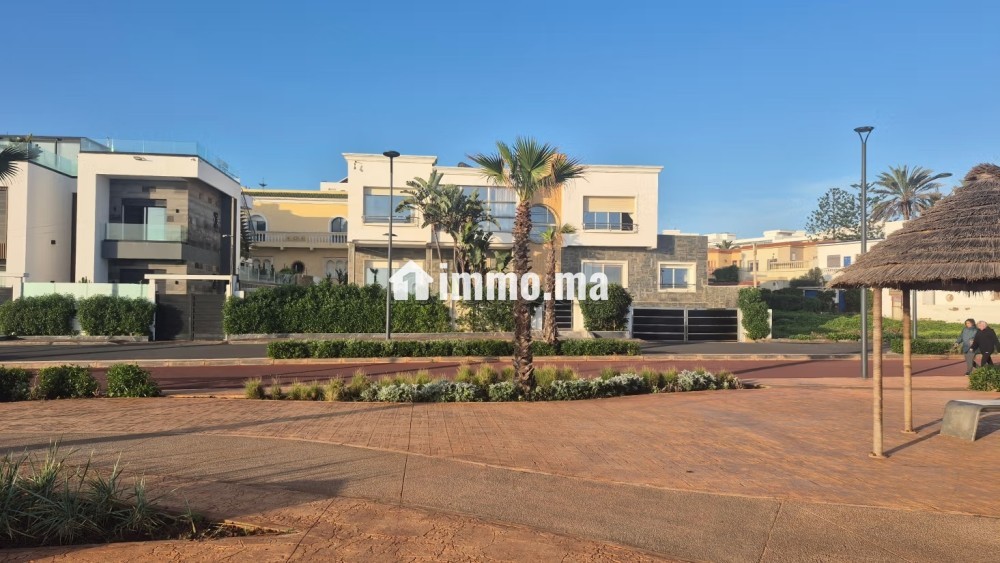 Villa front de mer corniche Peninsula - Vente Immobilier - Dar Bouazza - photo 1