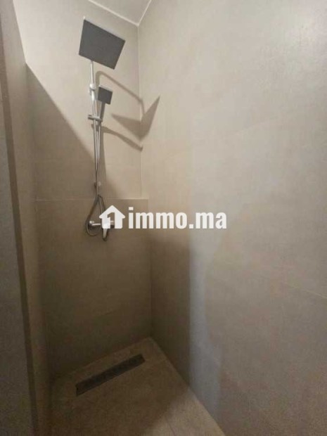 شقة للكراء اليومي متاحة في كليز - Location Immobilier - Marrakech - photo 4