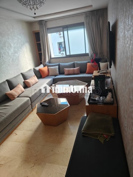 Vente d'un bel appartement à Bourgogne Ouest. 2 pièces confortables. Système de parabole et salon marocain - Vente Immobilier - Casablanca - photo 1