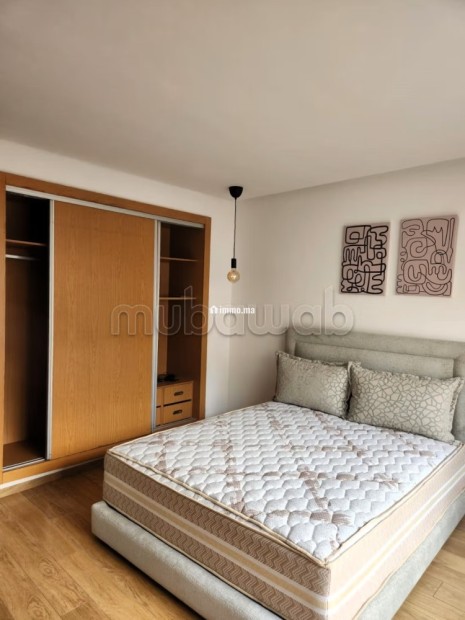 Studio meublé Haute Gamme 64m2 à Q. Racine Rp Des sport - Location Immobilier - Casablanca - photo 4