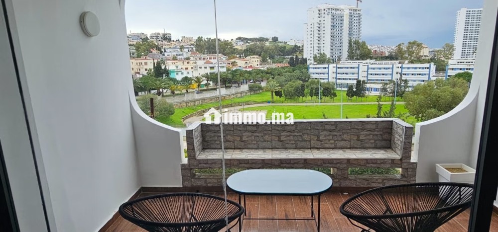 Louez cet appartement à De La Plage. 2 chambres agréables. Bien meublé - Location Immobilier - Tanger - photo 1