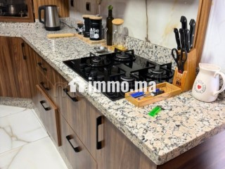 Appartement à vendre Bien meublé 3chambres - Appartement à vendre - El Mansouria