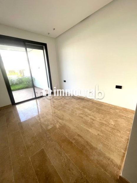 Magnifique rez ce jardin haut standing - Location Immobilier - Dar Bouazza - photo 5