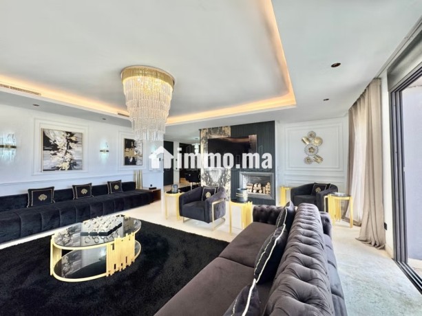 tres-joli-appartement-meuble-a-la-location-big-2