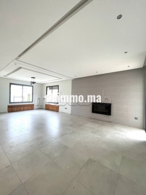 Ravissante maison de standing 4 chambres - Location Immobilier - Dar Bouazza - photo 7