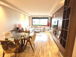 Très joli appartement haut meuble Almaz - Appartement à louer - Casablanca