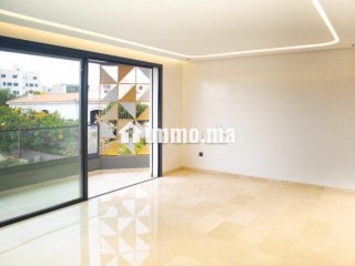 Le luxe d'avoir 1 appartement par étage - Appartement à vendre - Casablanca
