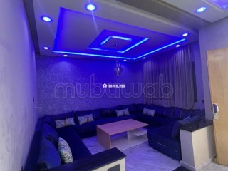 Location saisonnière villa de luxe à Route de Tahanaout. Surface de 410 m². Résidence avec concierge, climatisation générale - Maison à vendre - Marrakech