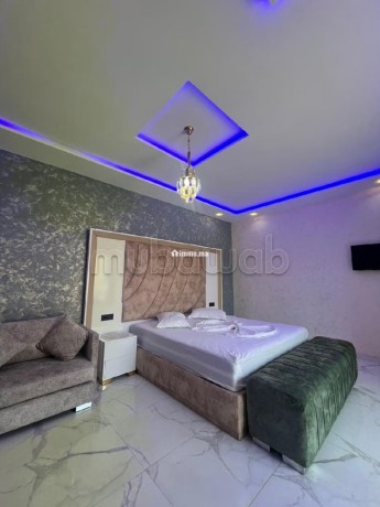 location-saisonniere-villa-de-luxe-a-route-de-tahanaout-surface-de-410-m2-residence-avec-concierge-climatisation-generale-big-17