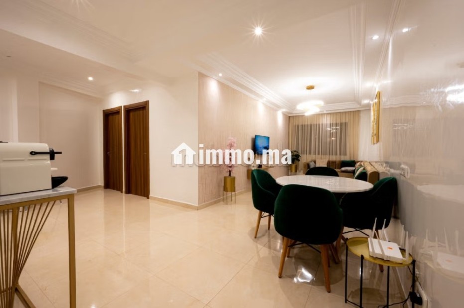 Appartement meublé à louer à 7 min pieds de la corniche - Location Immobilier - Casablanca - photo 2