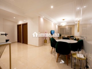 Appartement meublé à louer à 7 min pieds de la corniche - Appartement à louer - Casablanca
