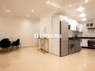 Appartement meublé à louer à 7 min pieds de la corniche - Appartement à louer - Casablanca