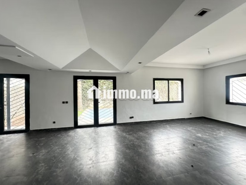 Maison avec piscine en emplacement calme à Ain Diab - Vente Immobilier - Casablanca - photo 2