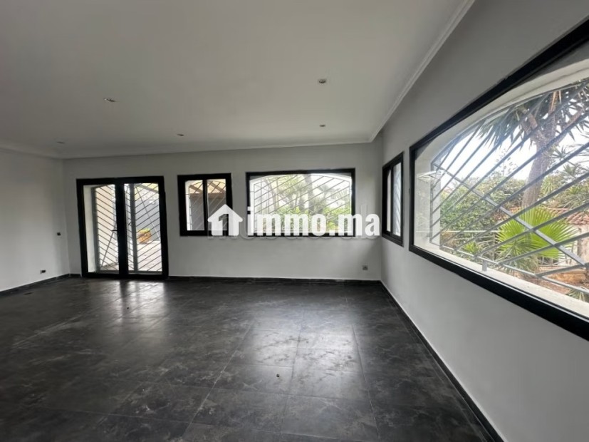 Maison avec piscine en emplacement calme à Ain Diab - Vente Immobilier - Casablanca - photo 7