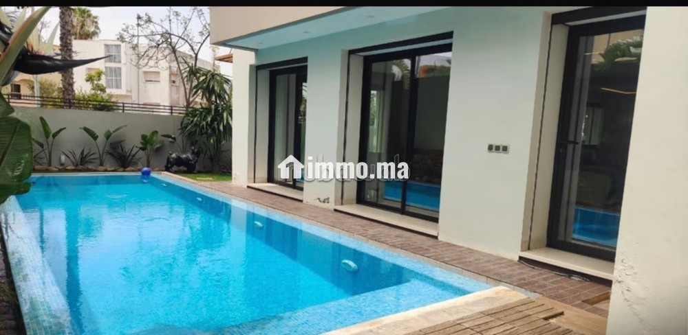Top villa meuble neuf à louer à quartier lonchamp - Location Immobilier - Casablanca - photo 1