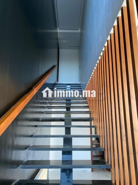 Très jolie villa à louer à Ain Diab - Location Immobilier - Casablanca - photo 2