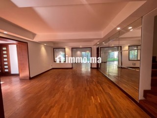Superbe villa à louer à Anfa Supérieur - Villa à louer - Casablanca