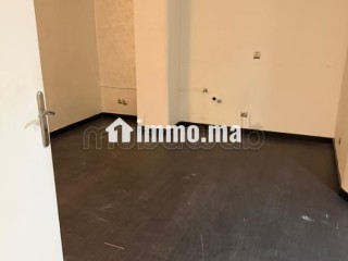 Beau bureau avec porte indépendante rez de chaussée - Bureau à louer - Casablanca