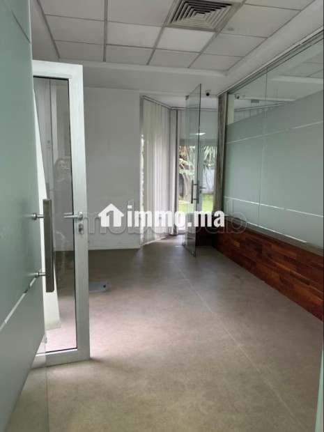 Belle villa à louer à usage bureau à l’Oasis - Location Immobilier - Casablanca - photo 5
