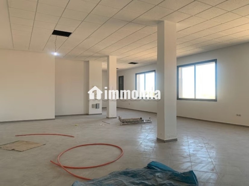 Plateau de bureau à louer sur LOTISSEMENT SOUKAINA - Location Immobilier - Casablanca - photo 1