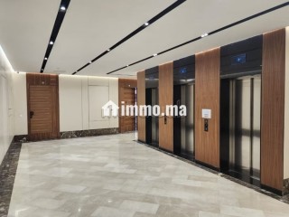 Plateau de bureau à louer sur Bd ZOULIKHA NACIRI - Bureau à louer - Casablanca