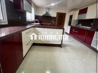Villa Luxueuse avec 5 Suites, psicine et jardin - Villa à louer - Dar Bouazza