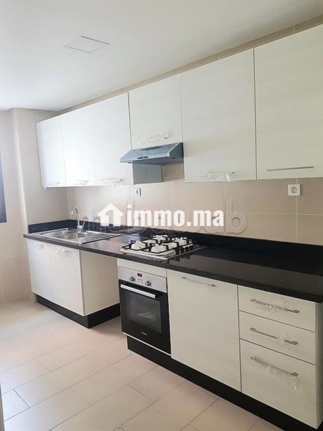 Appart vide 84m2 à Casa financier city Ss Vis àVis - Location Immobilier - Casablanca - photo 3