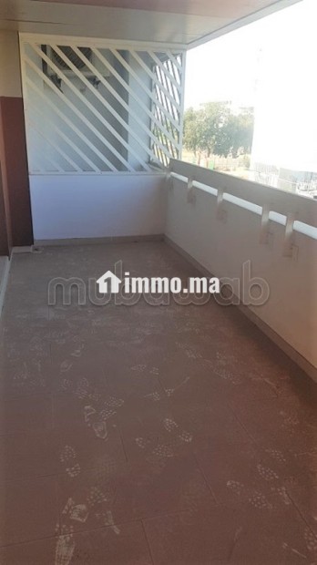 Appart vide 84m2 à Casa financier city Ss Vis àVis - Location Immobilier - Casablanca - photo 4