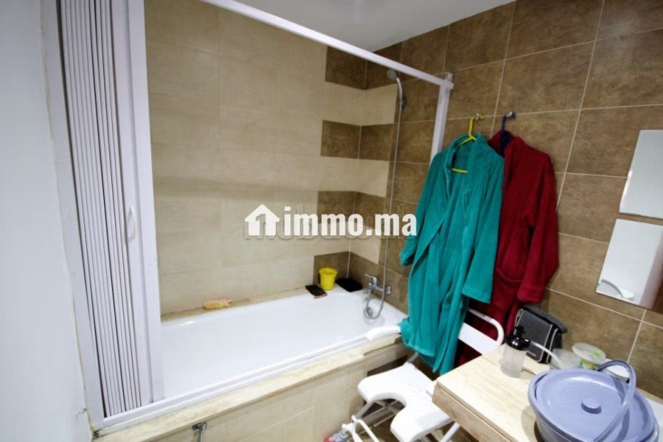 Loue agreable appartement 2 ch terrasse bon prix - Location Immobilier - Casablanca - photo 2