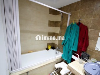 Loue agreable appartement 2 ch terrasse bon prix - Appartement à louer - Casablanca