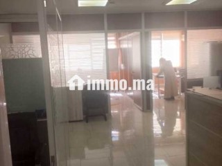 Plateau cloison climatisé à côté zerktouni 100m2 - Bureau à louer - Casablanca