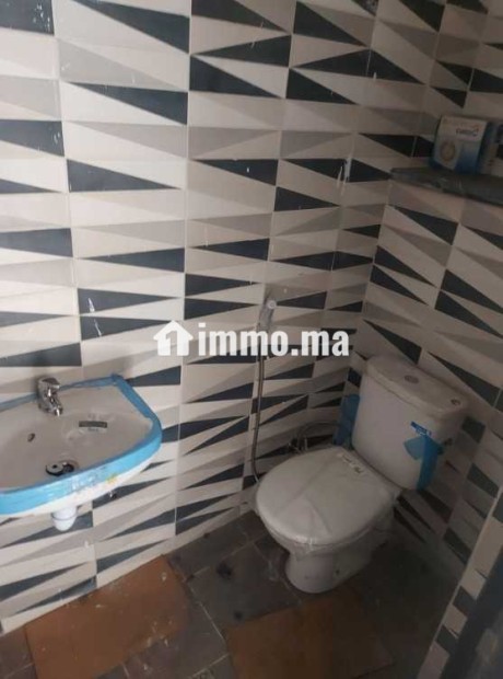 Magasin neuf avec salle de bain au centre de Casa - Location Immobilier - Casablanca - photo 4