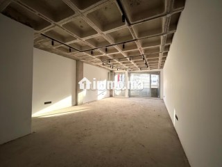 Location de bureaux à CIL Hay Salam. Surface de 143 m². Avec ascenseur et terrasse - Bureau à louer - Casablanca
