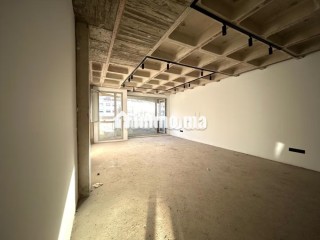 Location de bureaux à CIL Hay Salam. Surface de 143 m². Avec ascenseur et terrasse - Bureau à louer - Casablanca