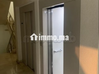 Belle Appartement meuble à vendre 110 m² à Meknès - Appartement à vendre - Meknes