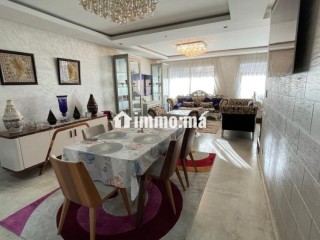 JOLI APPARTEMENT 2 EME ETAGE 4 CHAMBRES - Appartement à vendre - Casablanca