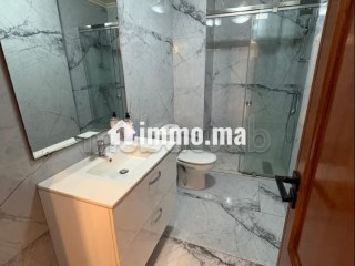 Bel appartement en location à Anfa. Surface de 65 m². Bien meublé - Appartement à louer - Casablanca