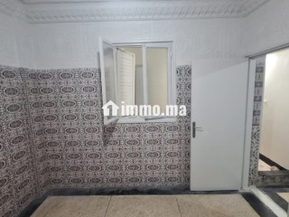 Un appart 1 etg celibataire serieux 1800 dh - Appartement à louer - Casablanca