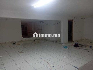 Magasin aménagé au quartier 2mars - Local commercial à louer - Casablanca