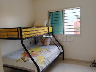 Louez cet appartement sidi bouzid diamont vere 2 chambres agréables. Salon traditionnel, antenne parabolique générale - Appartement à louer